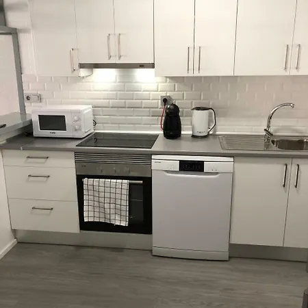 Apartment Mistral 17 *